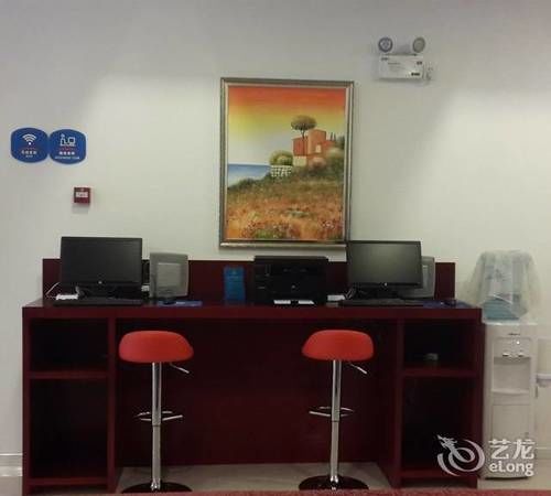 Hanting Express Qingdao South Chongqing Road المظهر الخارجي الصورة