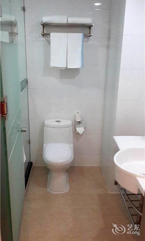 Hanting Express Qingdao South Chongqing Road المظهر الخارجي الصورة
